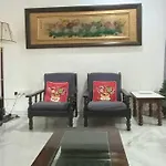 Spacious End-Lot House, 3 Parkings @Ipoh, Tambun