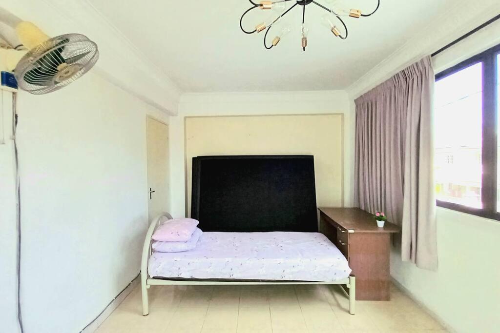 Rumah percutian Spacious End-lot House, 3 Parkings @ipoh, Tambun *